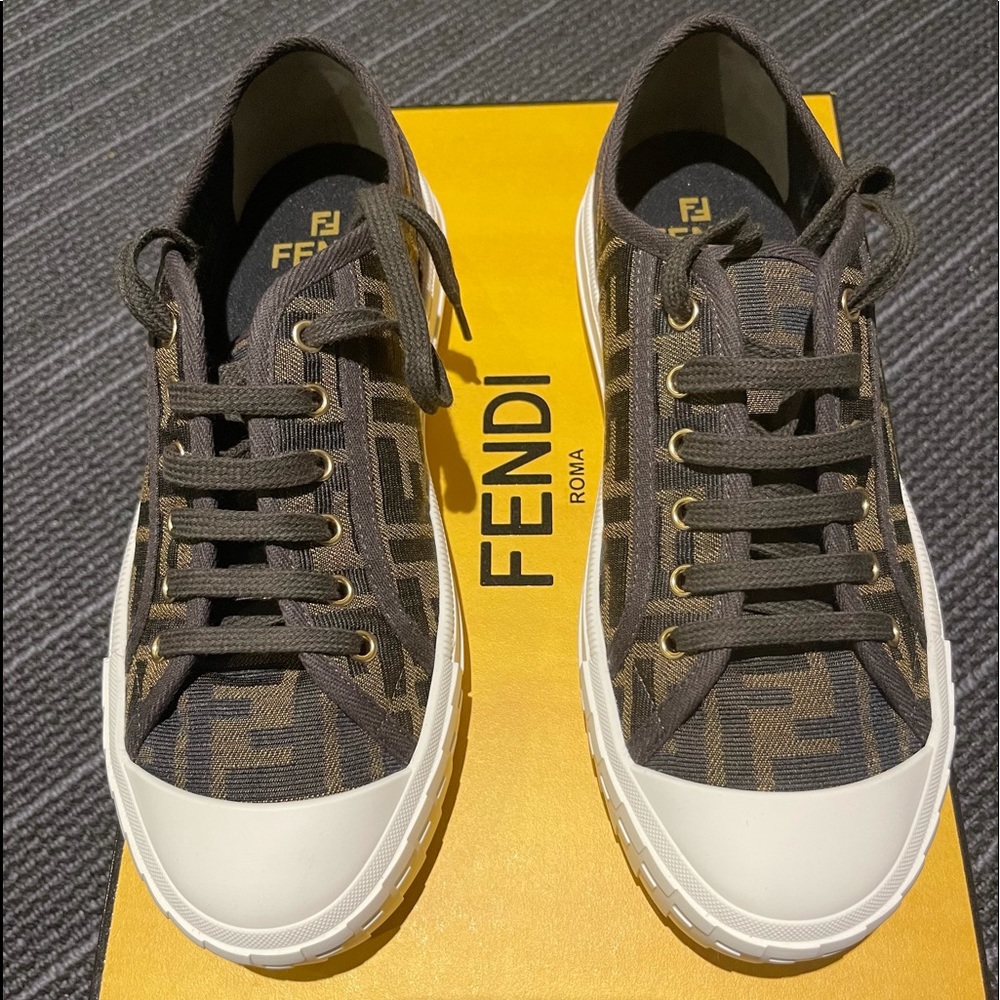 NEW FENDI women sneakers 8.5